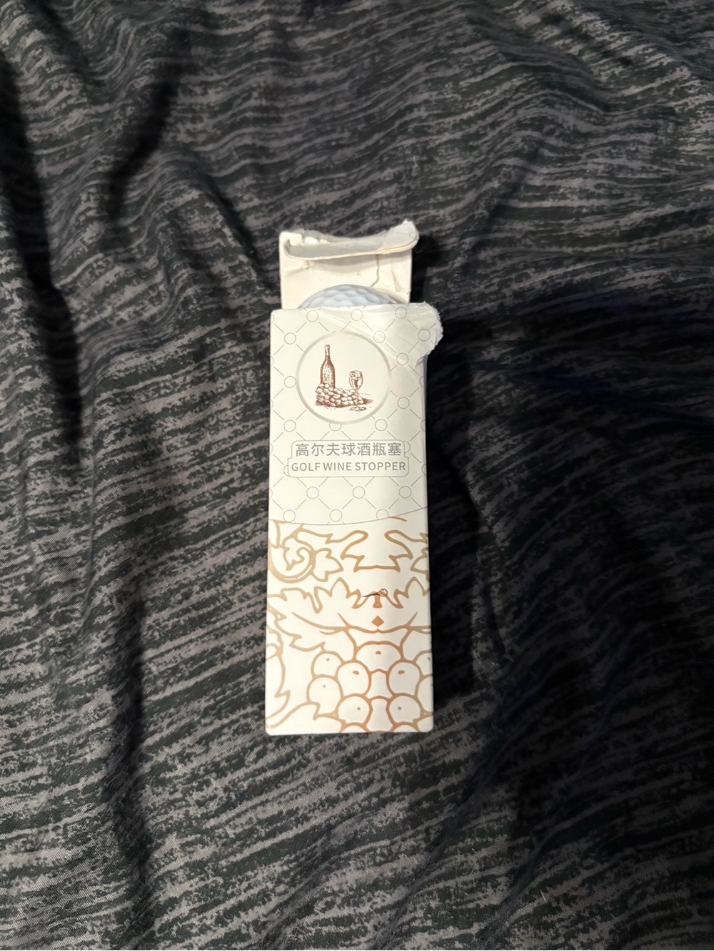 Golf Wine Stopper - White and Gold Decorative Bottle Stopper